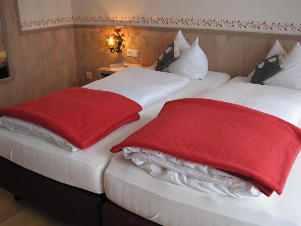 Hotel Zur Schonen Aussicht Übersee 部屋 写真
